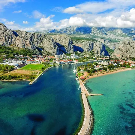 Apartman Stunning In With House Sea View Duće